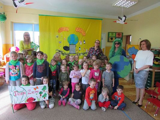 Grafika #24: 21.04.2016 Dzień Ziemi