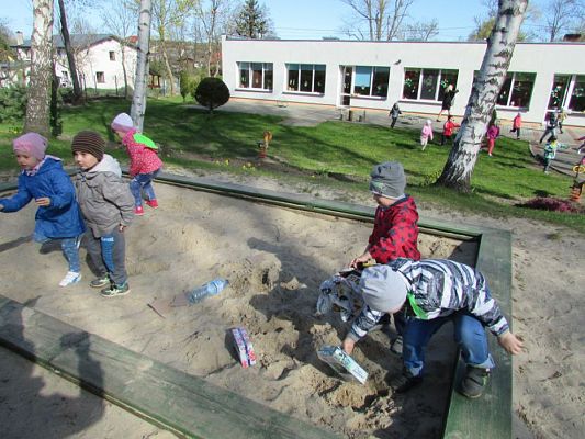 Grafika #35: 21.04.2016 Dzień Ziemi