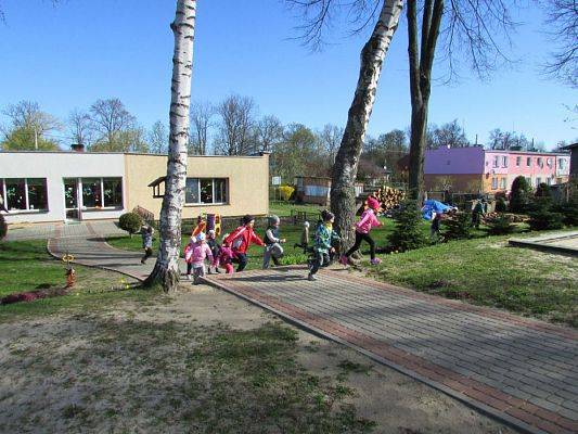 Grafika #36: 21.04.2016 Dzień Ziemi