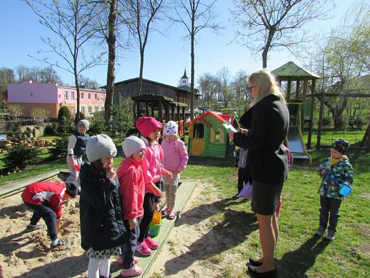 Grafika #46: 21.04.2016 Dzień Ziemi