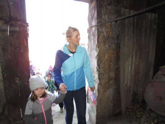 Grafika #26: 08.04.2016 Wycieczka do gospodarstwa rolnego dziadka Zosi