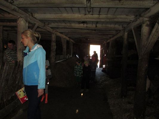 Grafika #28: 08.04.2016 Wycieczka do gospodarstwa rolnego dziadka Zosi