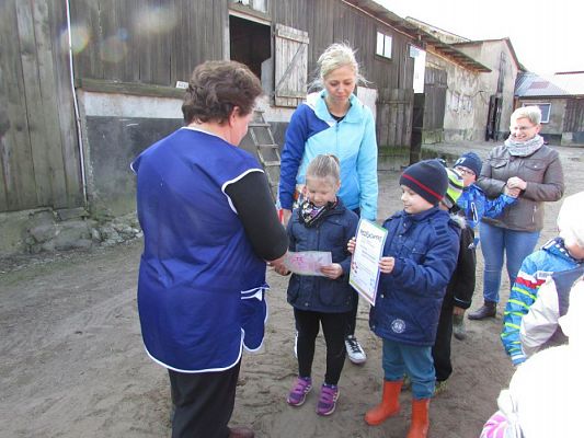 Grafika #95: 08.04.2016 Wycieczka do gospodarstwa rolnego dziadka Zosi