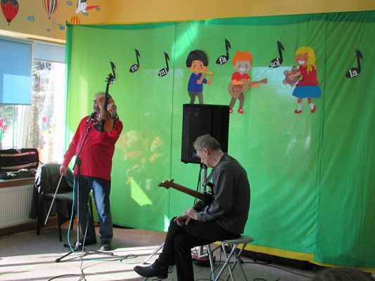 Grafika #31: 01.04.2016 Koncert muzyczny pt."Muzyka ze smyka"