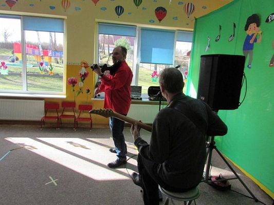 Grafika #56: 01.04.2016 Koncert muzyczny pt."Muzyka ze smyka"