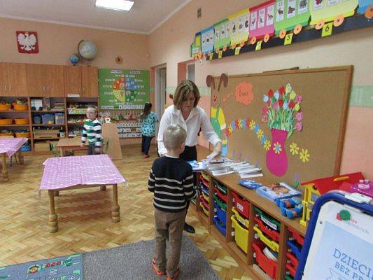 Grafika #6: 09.03.2016 Udział w projekcie - "Dzieciństwo bez próchnicy"