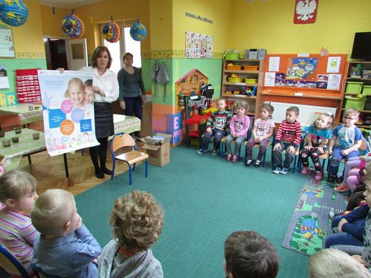 Grafika #8: 09.03.2016 Udział w projekcie - "Dzieciństwo bez próchnicy"