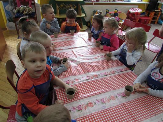 Grafika #23: 09.03.2016 Zajęcia dydaktyczne - "Wiosenna uprawa roślin"