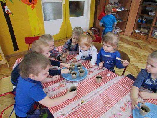 Grafika #30: 09.03.2016 Zajęcia dydaktyczne - "Wiosenna uprawa roślin"