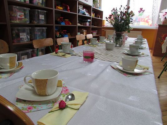 Grafika #0: 08.03.2016 - Dzień Kobiet