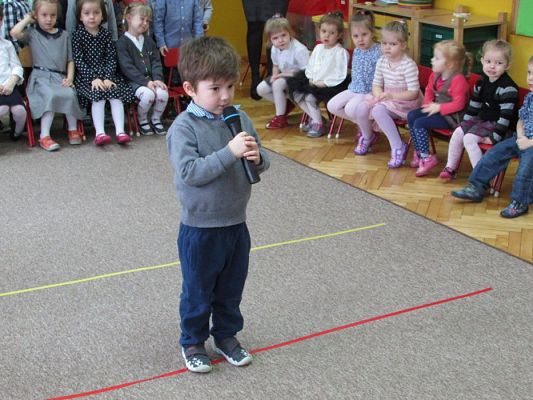 Grafika #26: 08.03.2016 - Dzień Kobiet