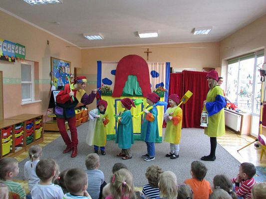 Grafika #18: 04.03.2016 - Przedstawienie "Lulek i Pulek w teatrze"