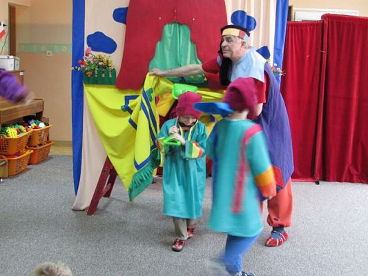 Grafika #20: 04.03.2016 - Przedstawienie "Lulek i Pulek w teatrze"