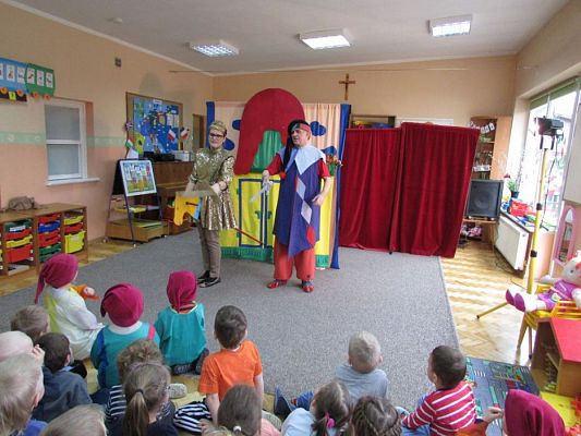 Grafika #27: 04.03.2016 - Przedstawienie "Lulek i Pulek w teatrze"