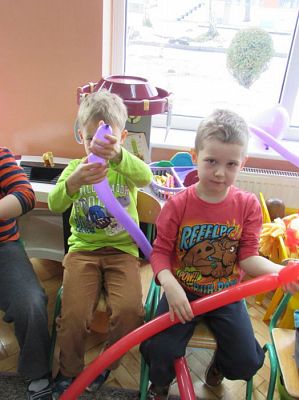 Grafika #23: 26.02.2016 - Balonowe ZOO, nauka skręcania balonów