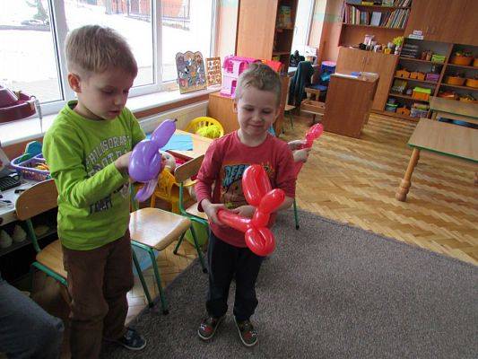 Grafika #29: 26.02.2016 - Balonowe ZOO, nauka skręcania balonów