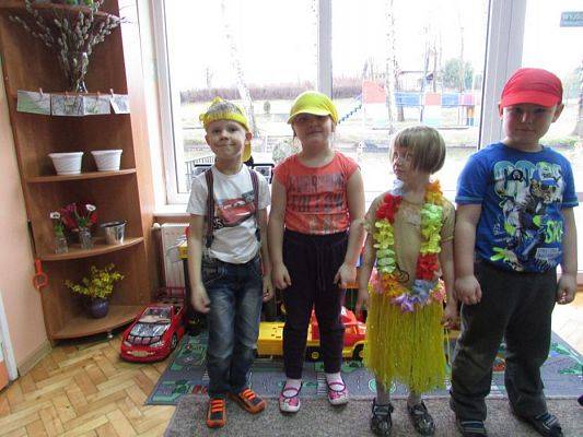 Grafika #0: 23.02.2016 - W tanecznym rytmie