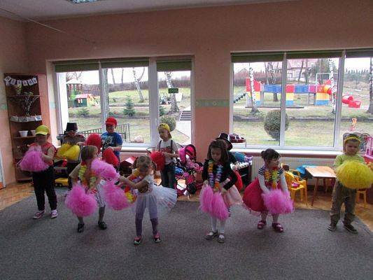 Grafika #23: 23.02.2016 - W tanecznym rytmie