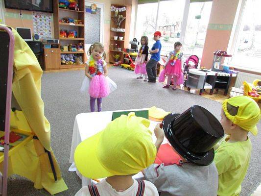 Grafika #38: 23.02.2016 - W tanecznym rytmie