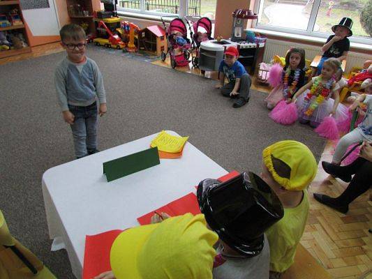 Grafika #54: 23.02.2016 - W tanecznym rytmie