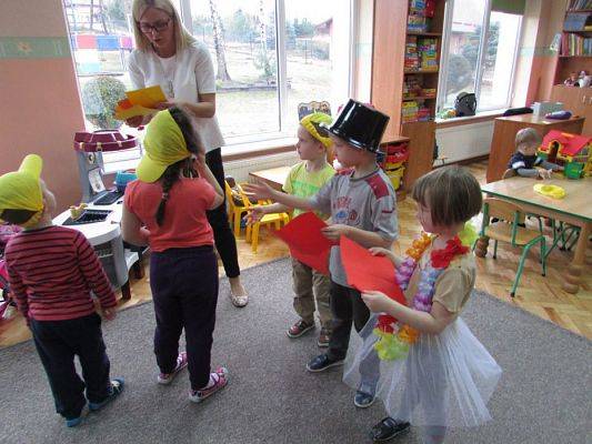 Grafika #72: 23.02.2016 - W tanecznym rytmie