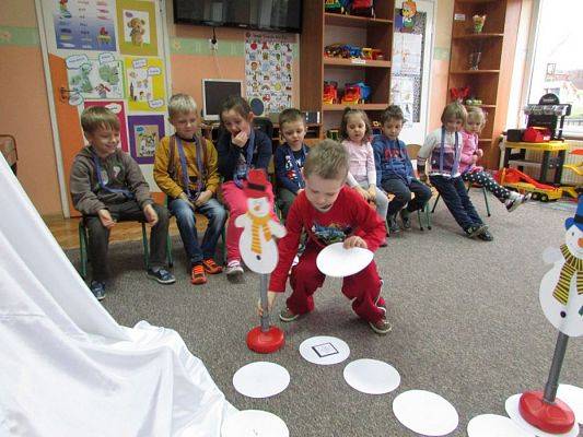 Grafika #5: 22.02.2016 - Quiz zimowy - gra planszowa