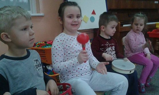 Grafika #2: 19.02.2016 - W krainie muzyki