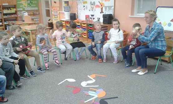 Grafika #7: 19.02.2016 - W krainie muzyki