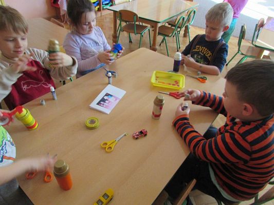 Grafika #16: 16.02.2016 - Dzień zabaw plastycznych