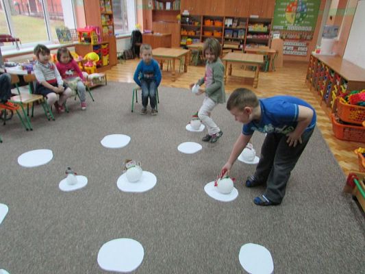 Grafika #4: 15.02.2016 - Dzień piosenki zimowej