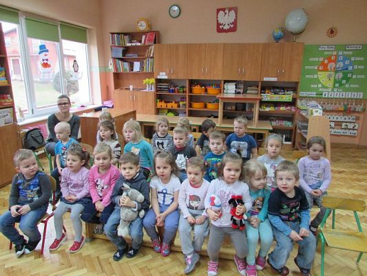 Grafika #1: 12.02.2016 - Pokaz mody aktorskiej