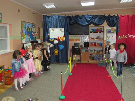 Grafika #5: 12.02.2016 - Pokaz mody aktorskiej