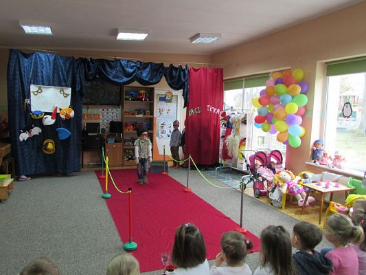 Grafika #8: 12.02.2016 - Pokaz mody aktorskiej