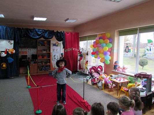 Grafika #12: 12.02.2016 - Pokaz mody aktorskiej