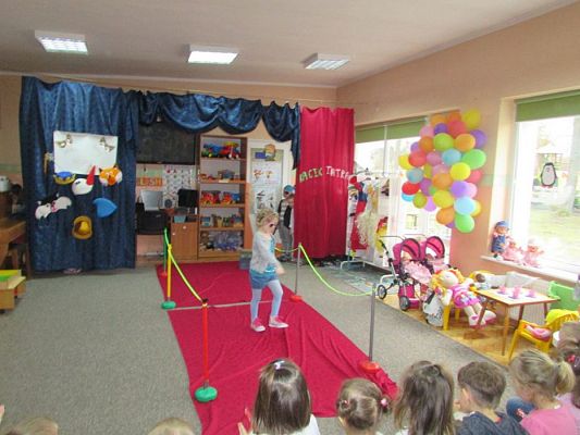 Grafika #13: 12.02.2016 - Pokaz mody aktorskiej