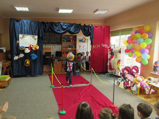 Grafika #22: 12.02.2016 - Pokaz mody aktorskiej