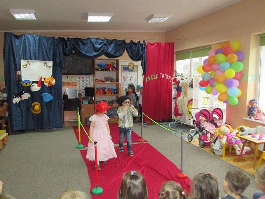 Grafika #24: 12.02.2016 - Pokaz mody aktorskiej