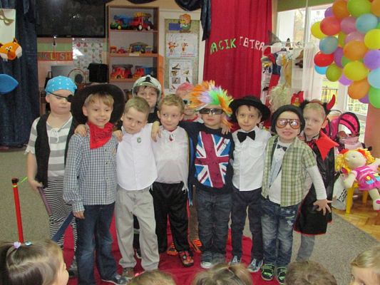 Grafika #34: 12.02.2016 - Pokaz mody aktorskiej