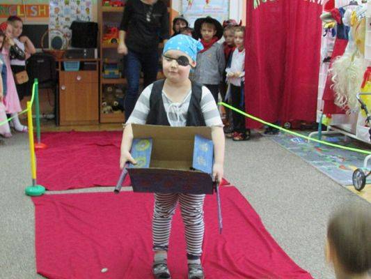 Grafika #38: 12.02.2016 - Pokaz mody aktorskiej