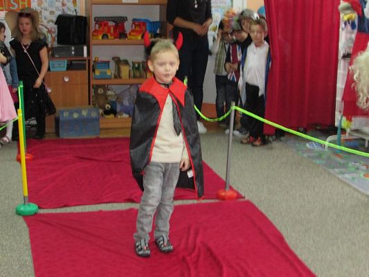 Grafika #43: 12.02.2016 - Pokaz mody aktorskiej