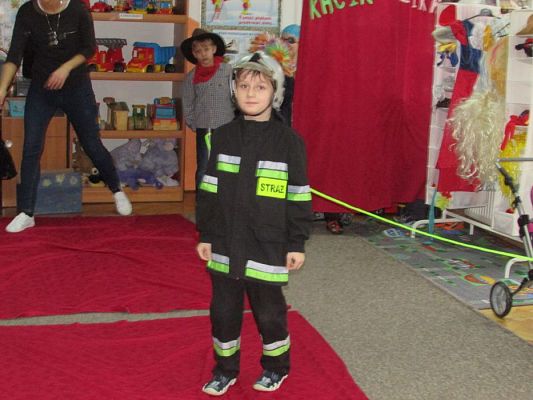 Grafika #44: 12.02.2016 - Pokaz mody aktorskiej