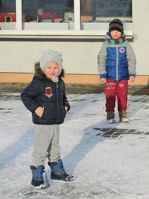 Grafika #14: 15.01.2015 - Zimowe zabawy na śniegu