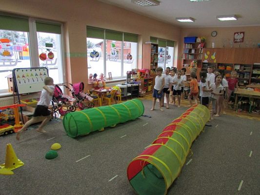 Grafika #16: 13.01.2016 - Zajęcia gimnastyczne w grupie III