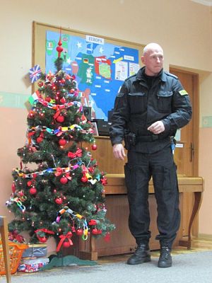 Grafika #2: 17.12.2015 - Spotkanie z policjantem
