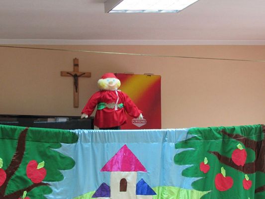 Grafika #5: 04.12.2015 - Przedstawienie "Królewna Śnieżka"