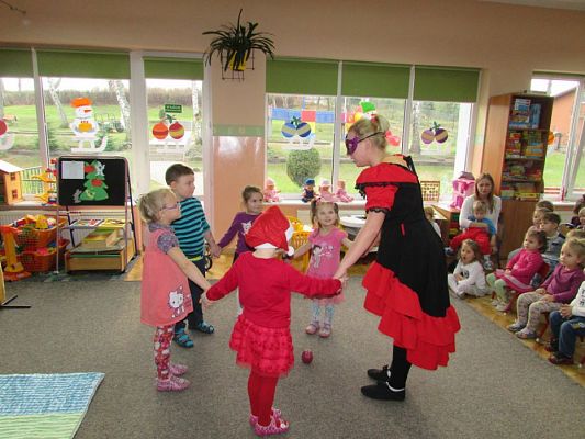 Grafika #44: 04.12.2015 - Przedstawienie "Królewna Śnieżka"