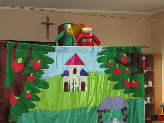 Grafika #53: 04.12.2015 - Przedstawienie "Królewna Śnieżka"