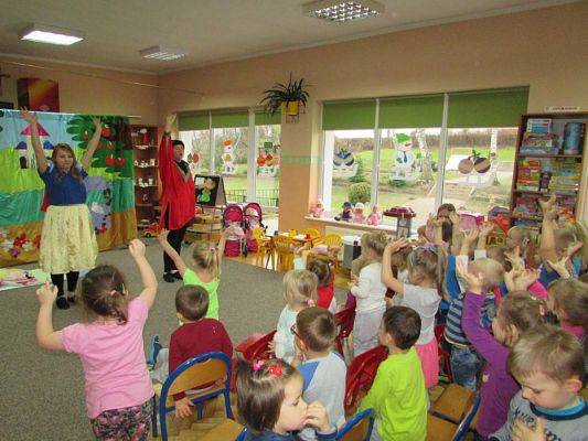 Grafika #61: 04.12.2015 - Przedstawienie "Królewna Śnieżka"