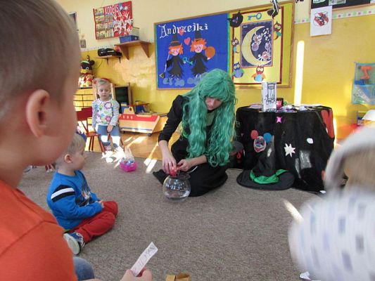 Grafika #46: 27.11.2015 - Zabawa Andrzejkowa cz.I