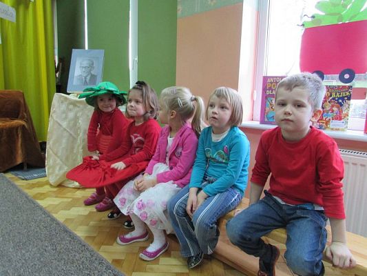 Grafika #8: 19.11.2015 Konkurs recytatorski "Z Janem Brzechwą o zdrowiu"